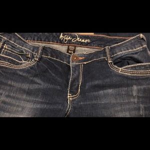 Ariya jeans sz 13/15